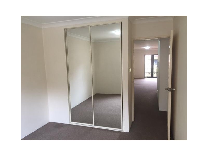 16/38 Cooyong Crescent, Toongabbie NSW 2146