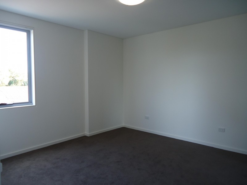 12/4-6 Peggy Street, Mays Hill NSW 2145