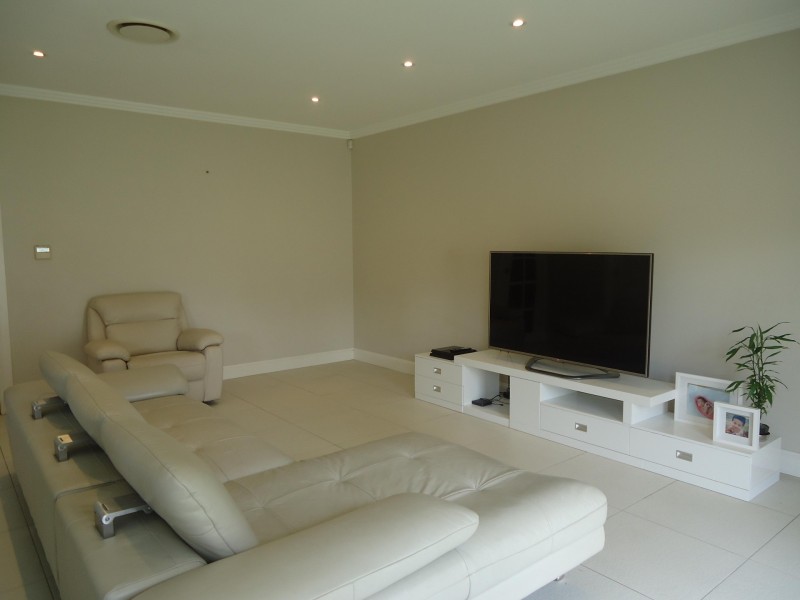 3a Hayes Avenue, South Wentworthville NSW 2145