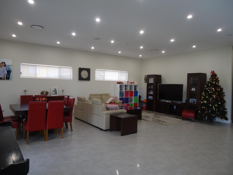 57 Portico Parade, Toongabbie NSW 2146