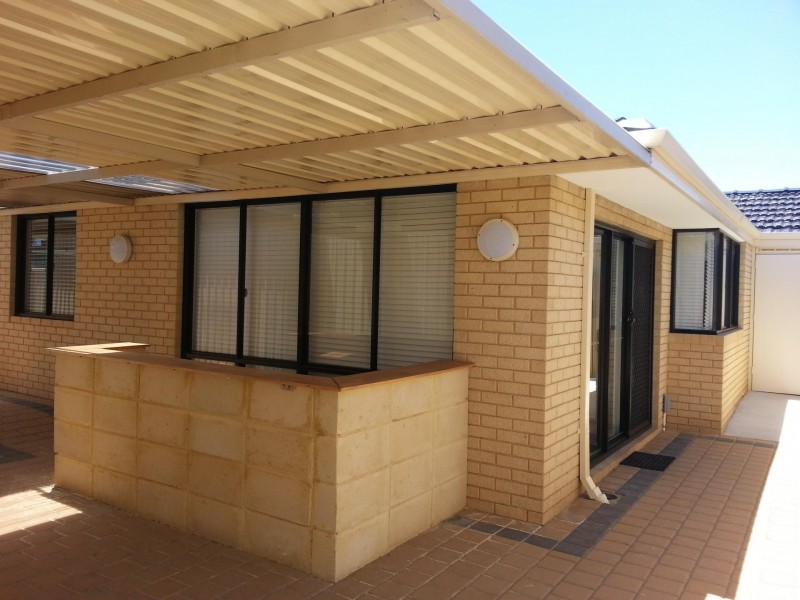 74 Murchison Road, Waikiki WA 6169