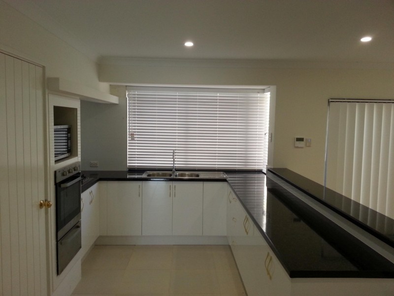 74 Murchison Road, Waikiki WA 6169