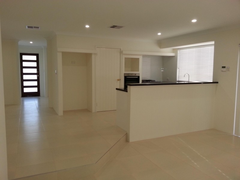 74 Murchison Road, Waikiki WA 6169