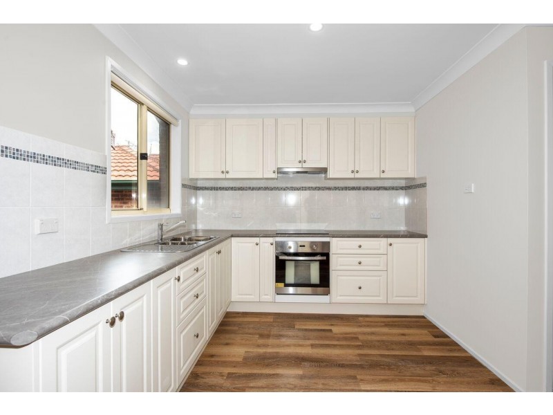 47A The Cresent, Toongabbie NSW 2146