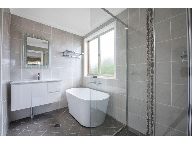 47A The Cresent, Toongabbie NSW 2146