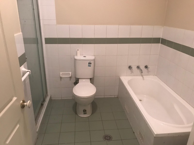 2/21-23 Chelmsford Road, South Wentworthville NSW 2145