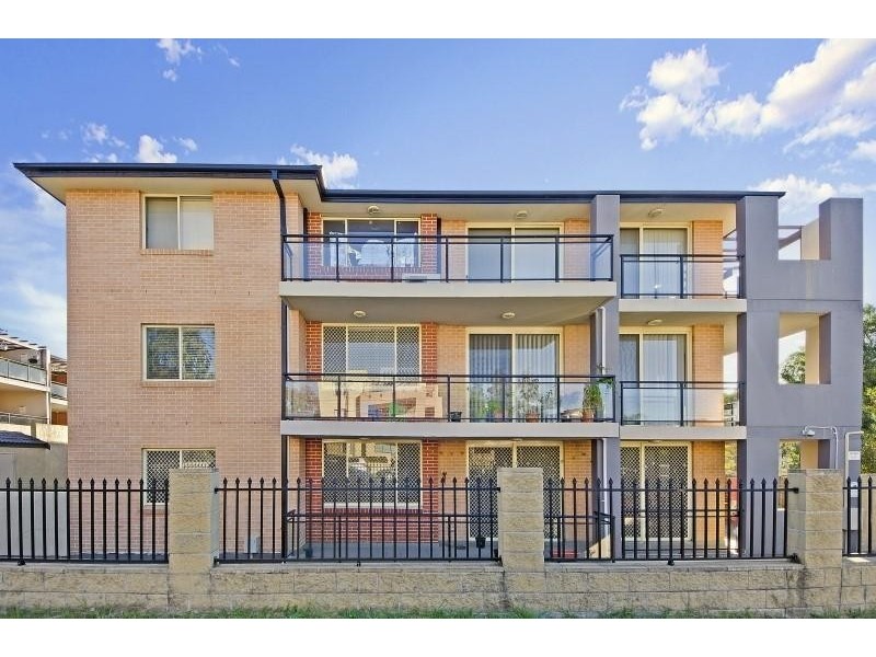 30/39-45 Lydbrook Street, Westmead NSW 2145