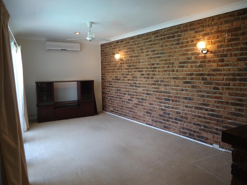 4 Potter Street, Old Toongabbie NSW 2146