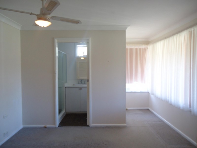 4 Potter Street, Old Toongabbie NSW 2146