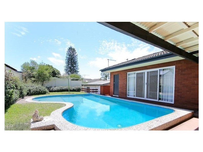 4 Potter Street, Old Toongabbie NSW 2146