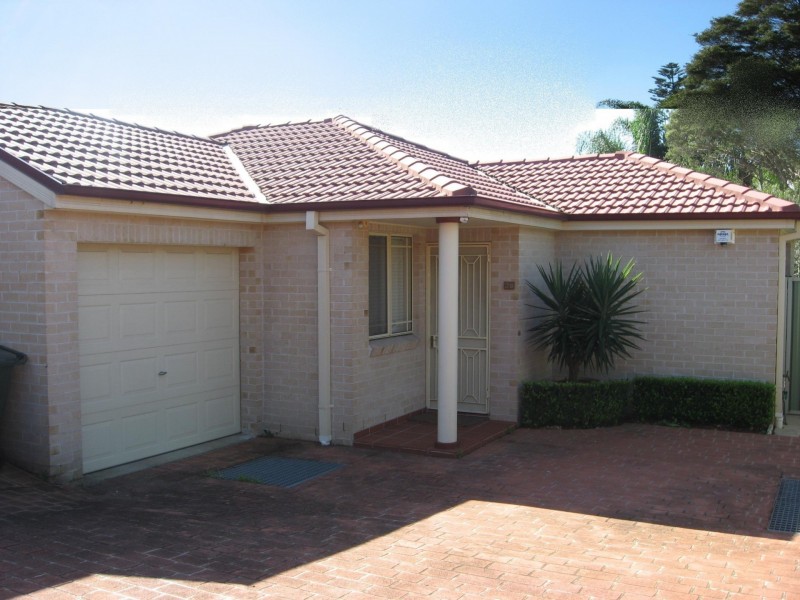 2b/77 Girraween Road, Girraween NSW 2145