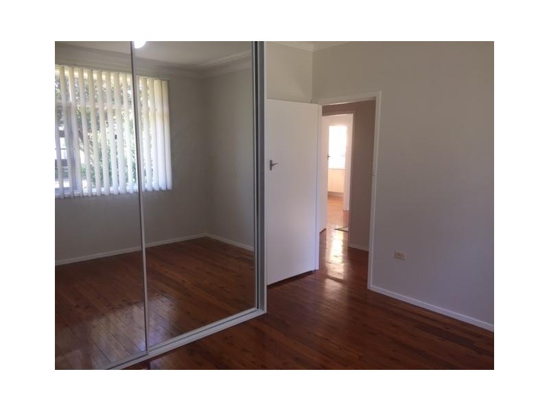 5 Harris Road, Constitution Hill NSW 2145