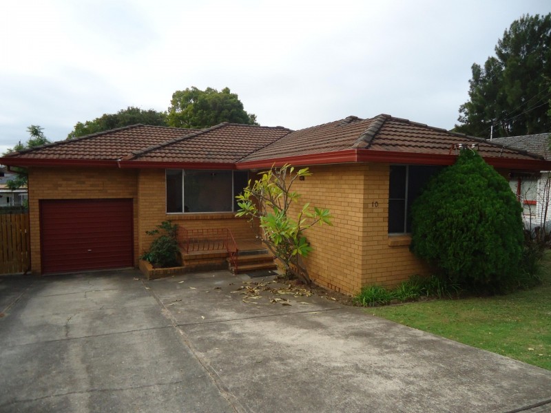 10 Boyne Avenue, Pendle Hill NSW 2145