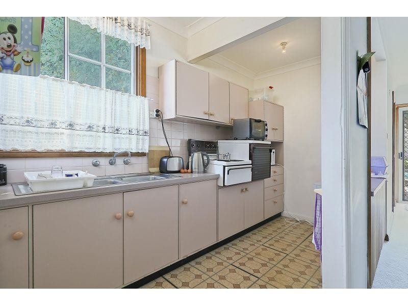 17 Third Avenue, Seven Hills NSW 2147