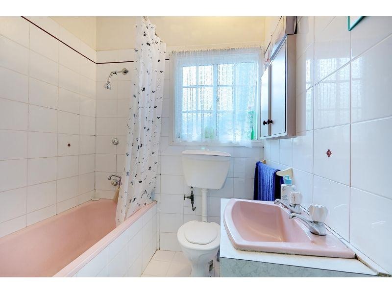 17 Third Avenue, Seven Hills NSW 2147