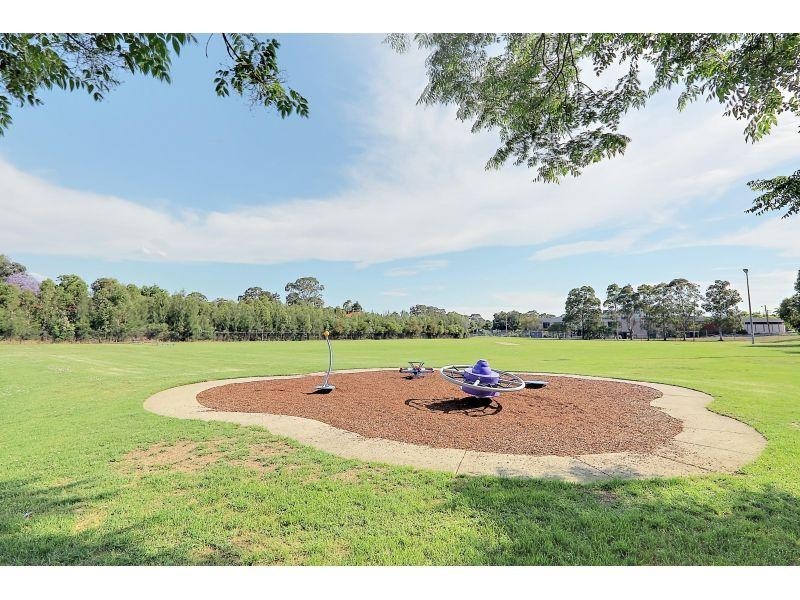 17 Third Avenue, Seven Hills NSW 2147