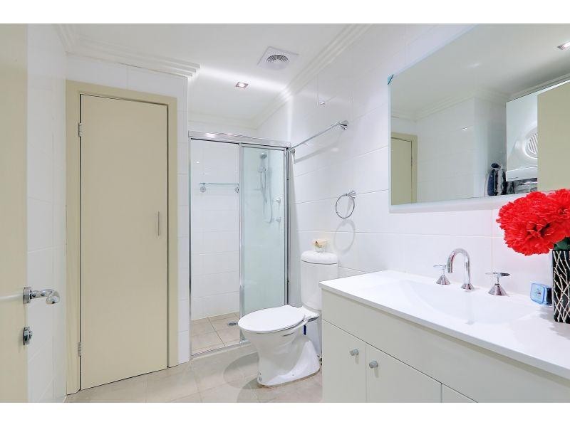 17/2A Lydbrook Street, Westmead NSW 2145