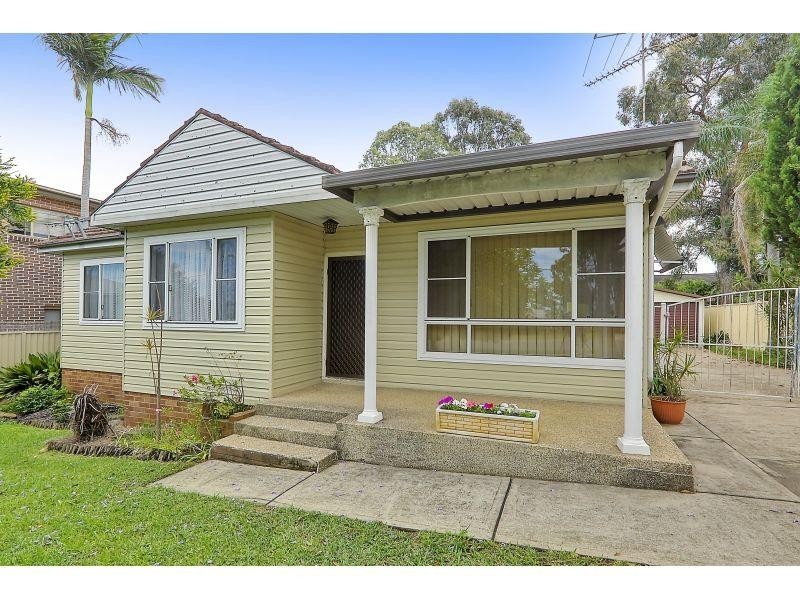 59 Burrabogee Road, Toongabbie NSW 2146