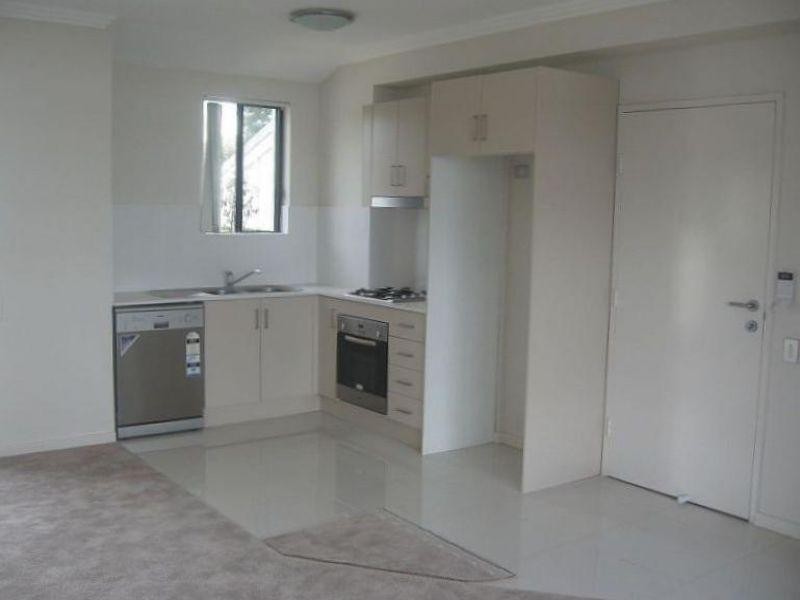 8/130 Station Street, Wentworthville NSW 2145