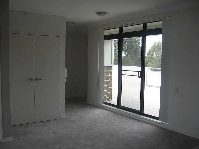 8/130 Station Street, Wentworthville NSW 2145