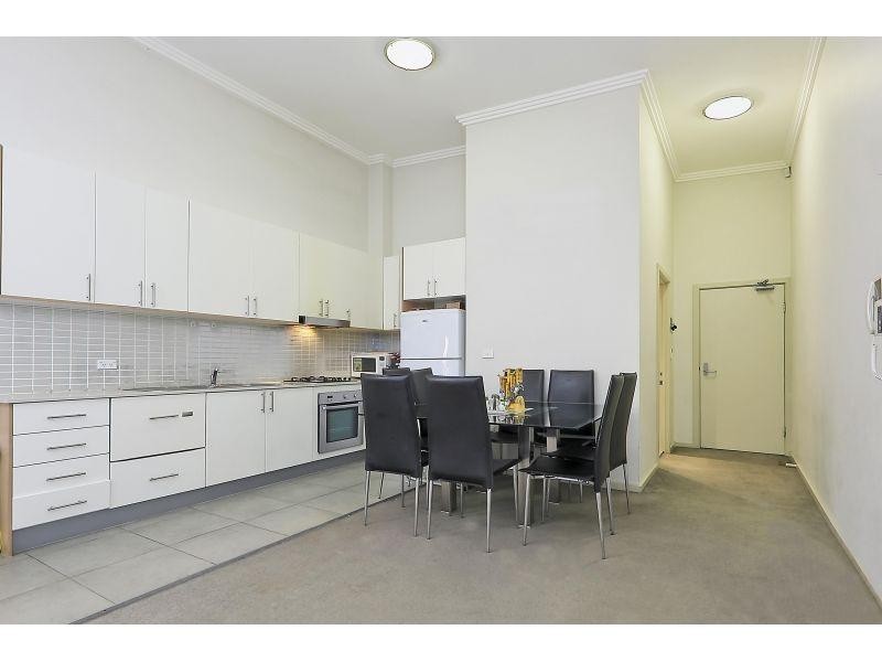 17/2A Lydbrook Street, Westmead NSW 2145