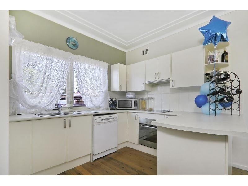 13 Crosby Street, Greystanes NSW 2145