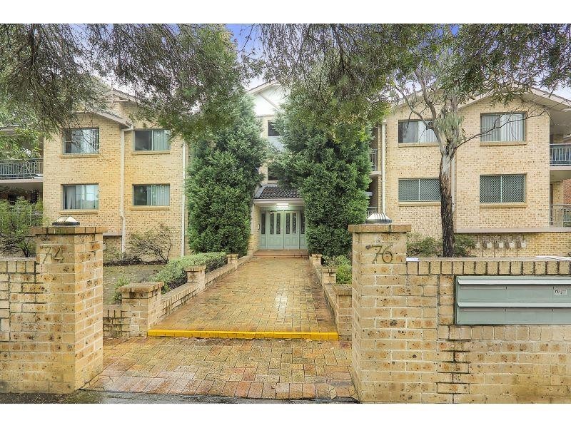15/74-76 Stapleton, Pendle Hill NSW 2145