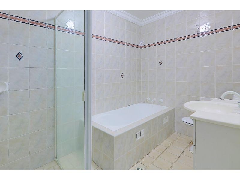 15/74-76 Stapleton, Pendle Hill NSW 2145