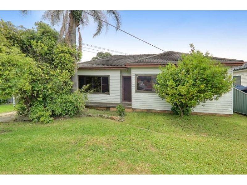 89 Bulli Road, Toongabbie NSW 2146