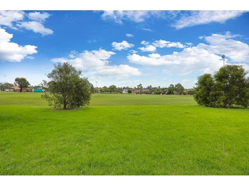 16 Rowena Street, Greystanes NSW 2145