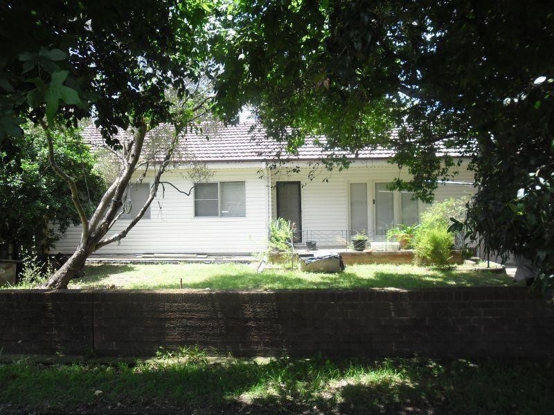 2A Constitution Road, Constitution Hill NSW 2145