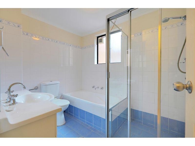 2/105-113 Stapleton Street, Pendle Hill NSW 2145