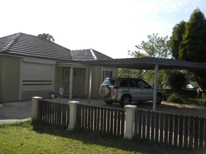 25 Doonside Crescent, Blacktown NSW 2148