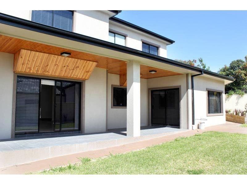 9 Pindari Crescent, South Wentworthville NSW 2145