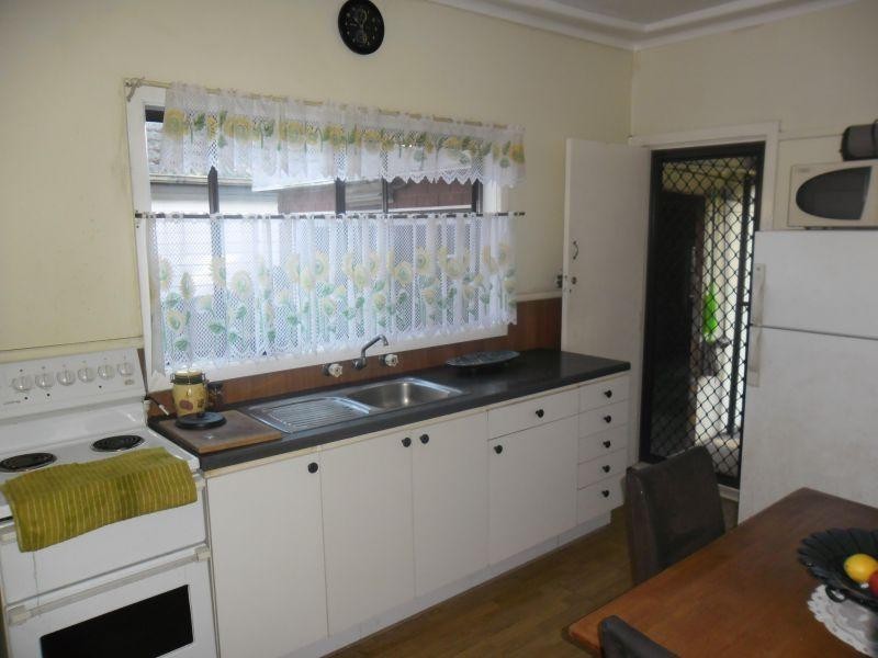 43 Mandoon Road, Girraween NSW 2145