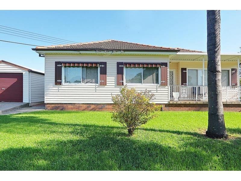 43 Bombala Street, Pendle Hill NSW 2145