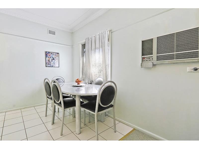 43 Bombala Street, Pendle Hill NSW 2145