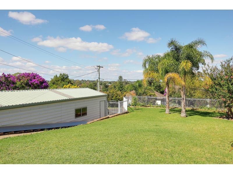 13 Page Street, Constitution Hill NSW 2145