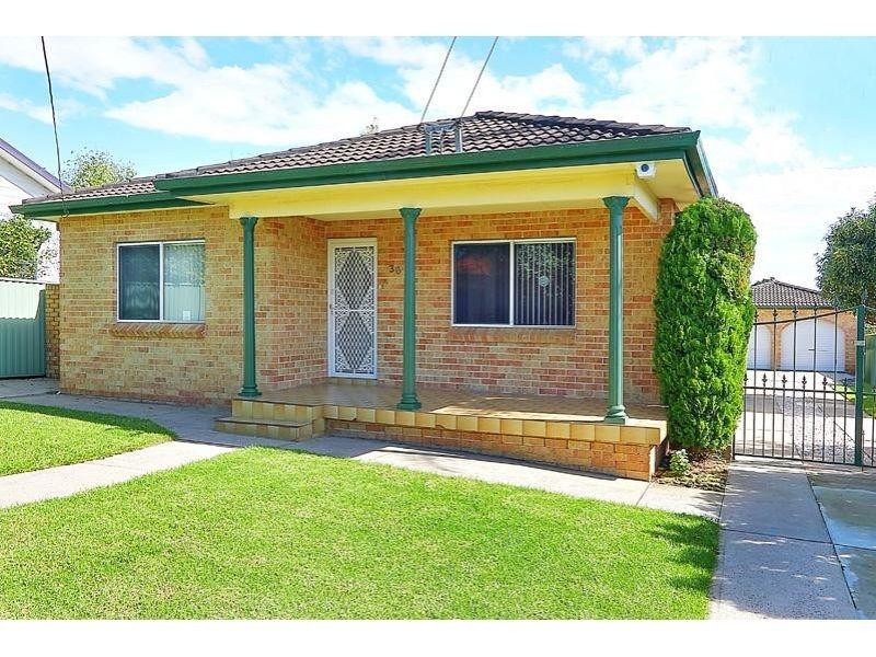 36 Pendle Way, Pendle Hill NSW 2145