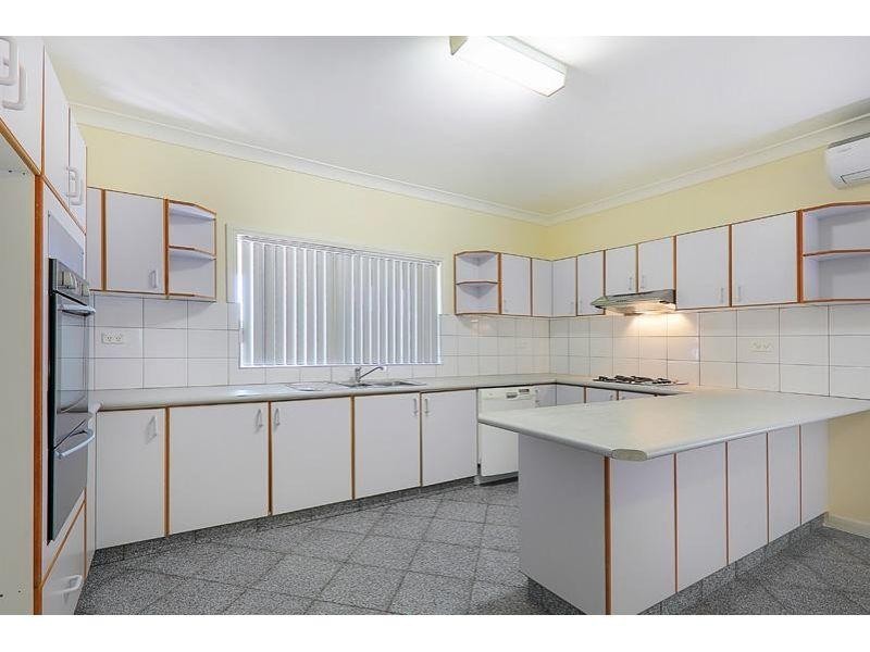 36 Pendle Way, Pendle Hill NSW 2145