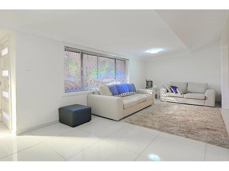 34  Arnett Street, Pendle Hill NSW 2145