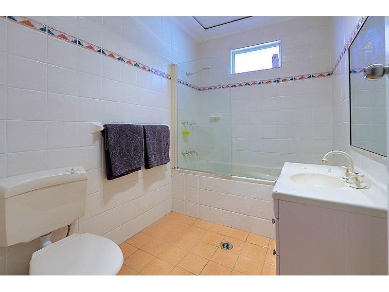 18 Essington Street, Wentworthville NSW 2145