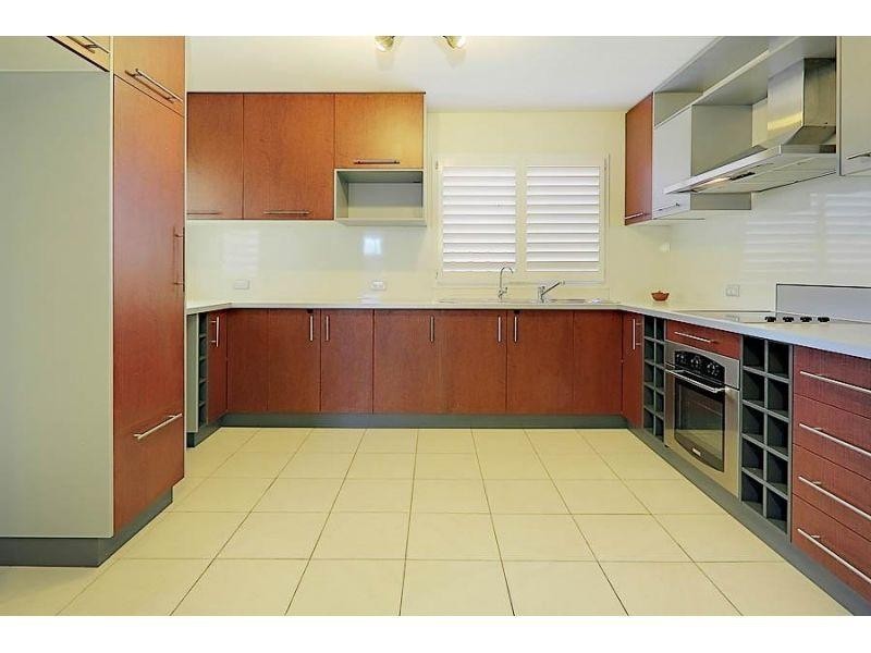 32 Dennis Street, Greystanes NSW 2145