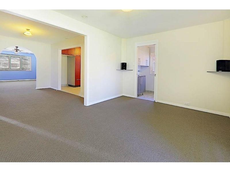 32 Dennis Street, Greystanes NSW 2145