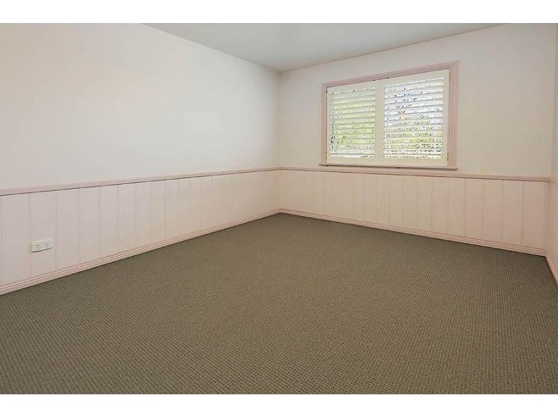 32 Dennis Street, Greystanes NSW 2145