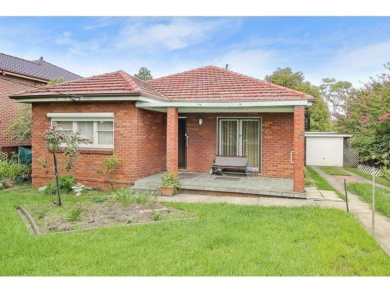 29 Bungaree Road, Toongabbie NSW 2146