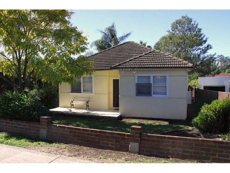 8 Mashman Avenue, Wentworthville NSW 2145