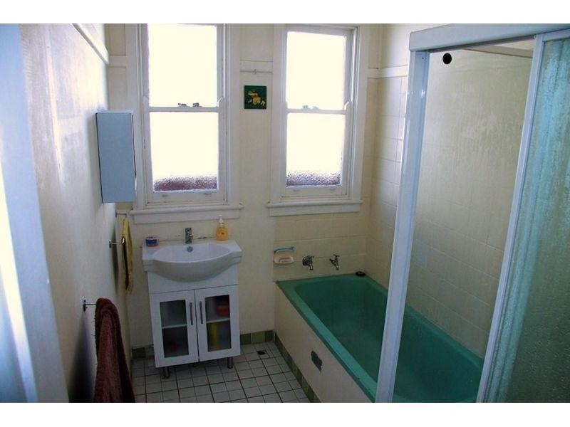 8 Mashman Avenue, Wentworthville NSW 2145