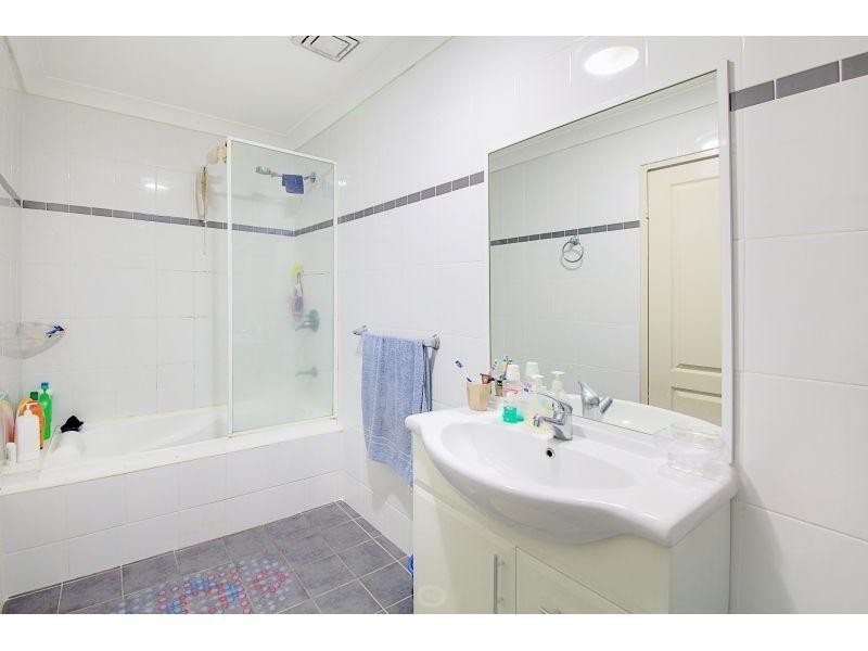 6/10-12 Reid Avenue, Westmead NSW 2145