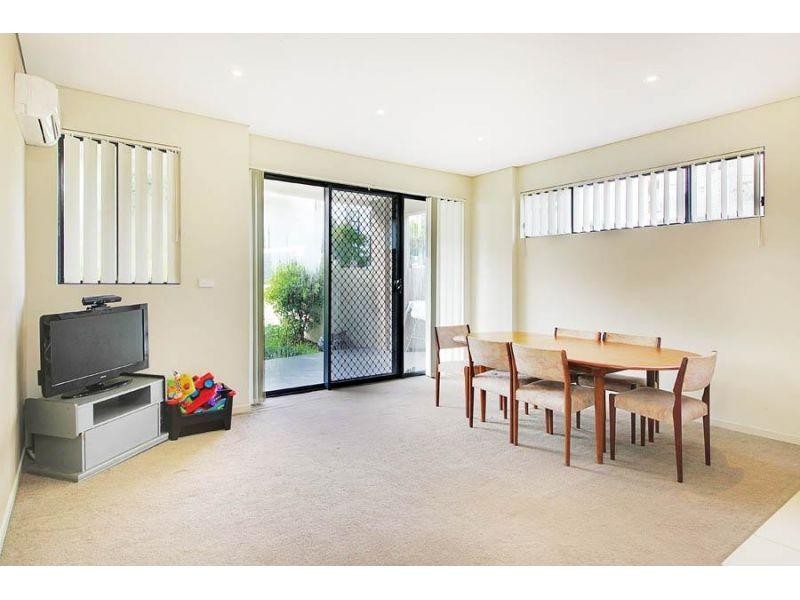 9/13-15 Lydbrook Street, Westmead NSW 2145